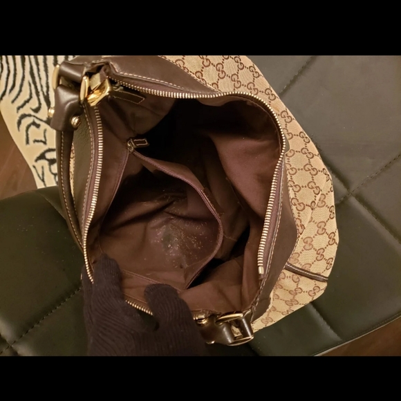 Gucci Monogram Bag - Picture 6 of 8